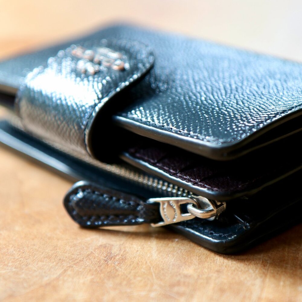 Coach Medium Corner Zip Wallet Dusty Blue GUC